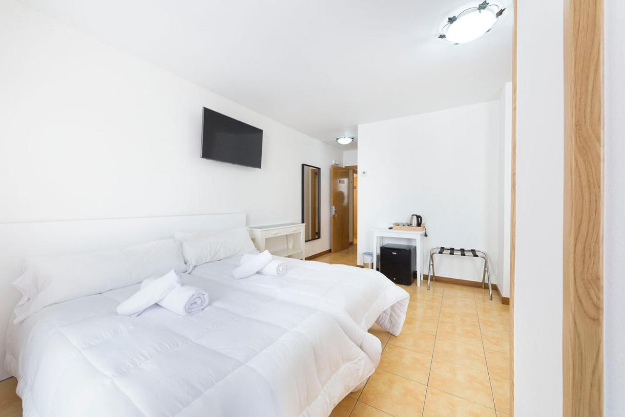 Stellae Luscofusco Hotel Сантяго де Компостела Екстериор снимка