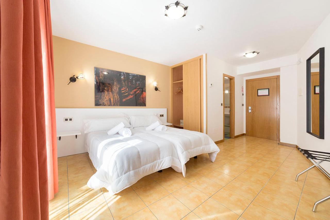 Stellae Luscofusco Hotel Сантяго де Компостела Екстериор снимка